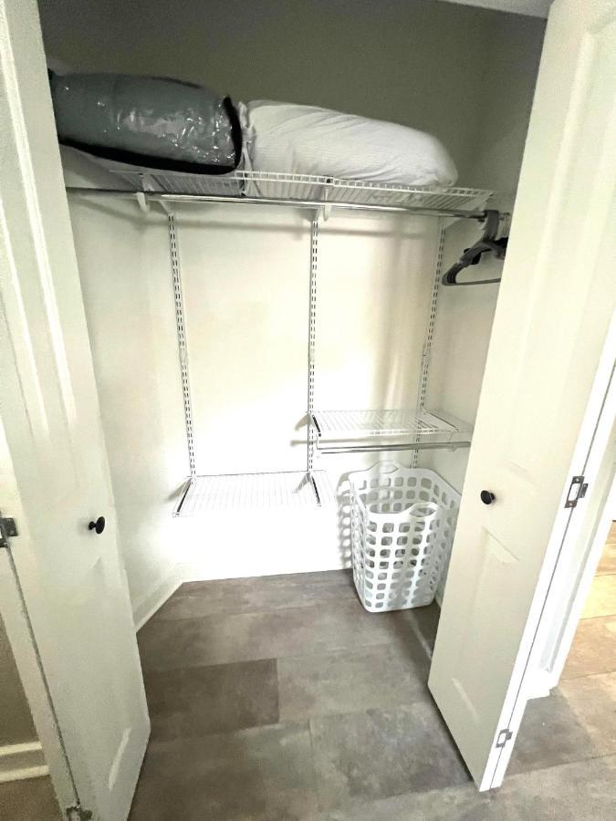 4/2 Home Close To Beach, Centrally Located! Gulfport Exteriör bild