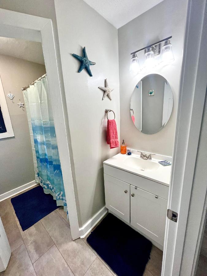 4/2 Home Close To Beach, Centrally Located! Gulfport Exteriör bild